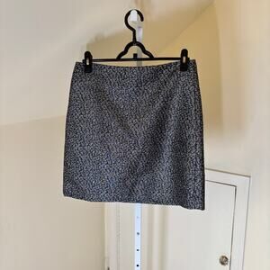 Loft NWOT Women's Metallic Animal Print Mini Skirt Gray Size 6P
